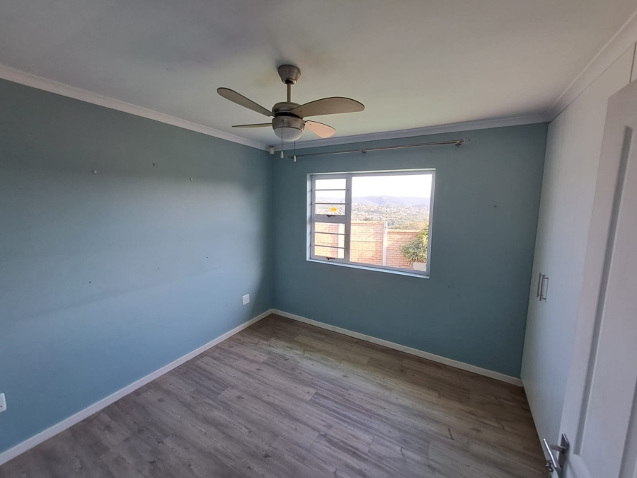 4 Bedroom Property for Sale in Nahoon Valley Park Eastern Cape